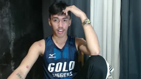 Snapshot of jonel_xx chatting on 02-18-26, 12:23 jonel online show from 02-18-26, 12:23