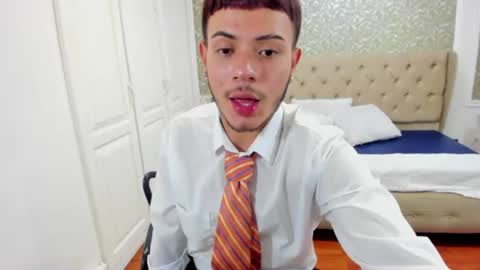 Snapshot of jones__carter chatting on 07-16-26, 01:44 jones__carter online show from 07-16-26, 01:44