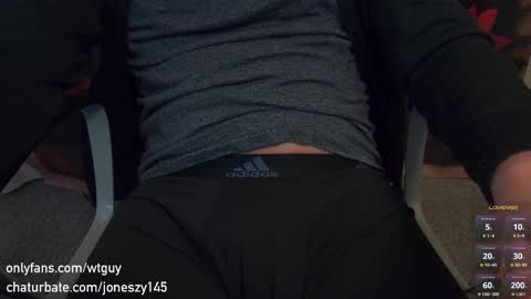 Snapshot of joneszy145 chatting on 02-20-26, 04:31 WhteGuy online show from 02-20-26, 04:31