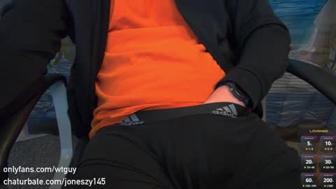 Snapshot of joneszy145 chatting on 04-17-26, 03:09 WhteGuy online show from 04-17-26, 03:09