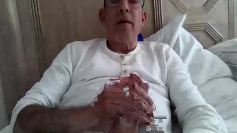John loves pussy online show from 05-03-26, 01:17