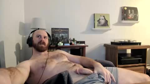 Snapshot of jonnlulz chatting on 01-23-25, 01:41 Jon online show from 01-23-25, 01:41