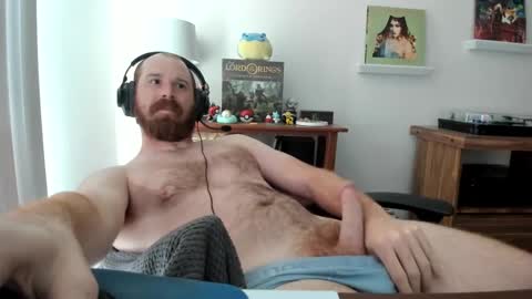 Snapshot of jonnlulz chatting on 09-24-25, 06:00 Jon online show from 09-24-25, 06:00