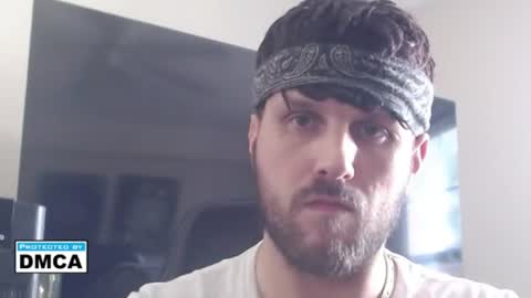 Snapshot of jonnybananas69 chatting on 06-22-26, 04:04 Jonny Bans online show from 06-22-26, 04:04
