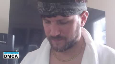 Snapshot of jonnybananas69 chatting on 06-24-26, 02:27 Jonny Bans online show from 06-24-26, 02:27