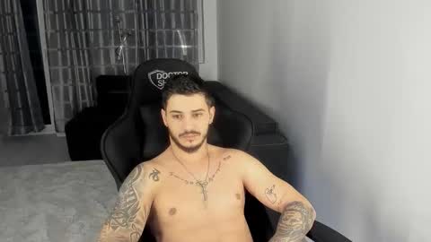 Snapshot of jonnyporn1 chatting on 02-25-26, 04:22 jonnyporn1 online show from 02-25-26, 04:22