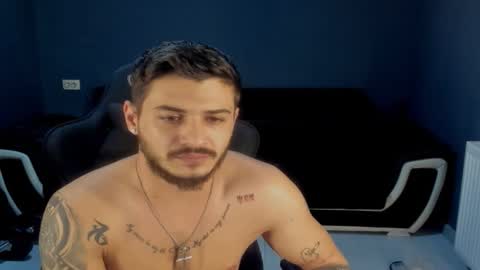 Snapshot of jonnyporn1 chatting on 03-06-26, 09:33 jonnyporn1 online show from 03-06-26, 09:33