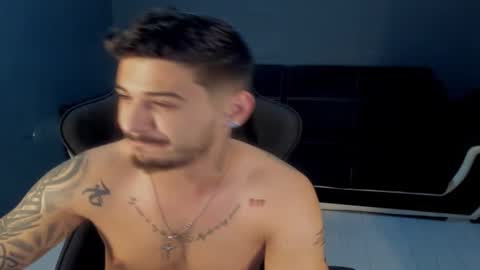 Snapshot of jonnyporn1 chatting on 03-16-26, 02:50 jonnyporn1 online show from 03-16-26, 02:50