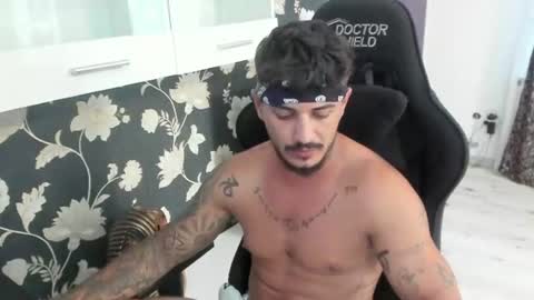 jonnyporn1 online show from 07-19-26, 04:11
