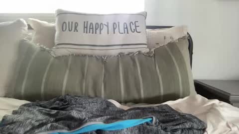 Snapshot of jonstep3 chatting on 09-23-25, 05:16 Slinginbig online show from 09-23-25, 05:16