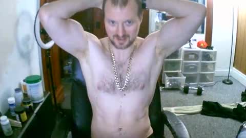 Snapshot of jonyroxy90 chatting on 09-13-25, 06:02 jonyroxy90 online show from 09-13-25, 06:02