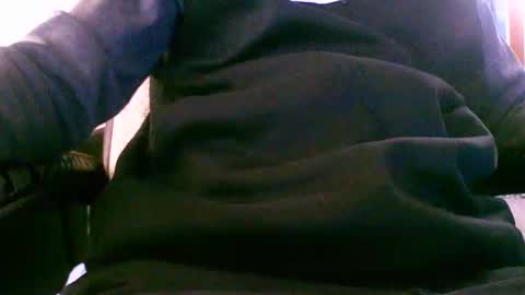 Snapshot of jonyroxy90 chatting on 11-09-25, 03:49 jonyroxy90 online show from 11-09-25, 03:49