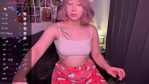 Snapshot of jooycetreier chatting on 09-18-25, 07:54 Joyce online show from 09-18-25, 07:54