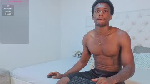 Jordan Moreno  online show from 03-19-26, 03:32