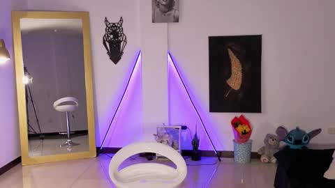 jordan coopers online show from 10-26-25, 01:33