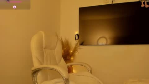 Snapshot of jordaniaa_ chatting on 12-29-24, 08:22 Megan OF Jordaniaas online show from 12-29-24, 08:22