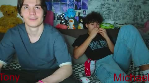 Jordan online show from 11-26-25, 03:02