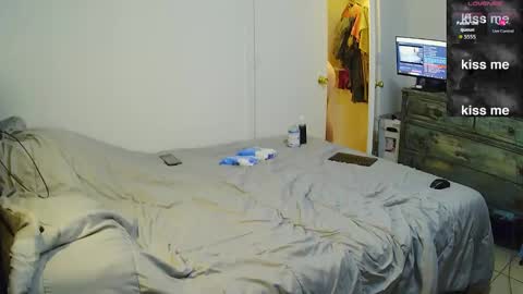 Snapshot of jordanxxx666 chatting on 02-09-26, 03:10 sissyjolicia online show from 02-09-26, 03:10