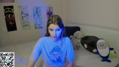 Mila online show from 11-23-25, 02:00