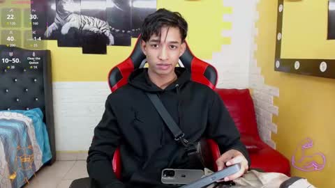jose_sexycumm online show from 12-14-25, 06:45