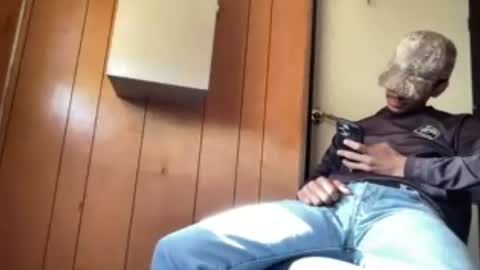 Snapshot of joseguillermofierroarmenta chatting on 06-16-26, 03:03 joseguillermofierroarmenta online show from 06-16-26, 03:03