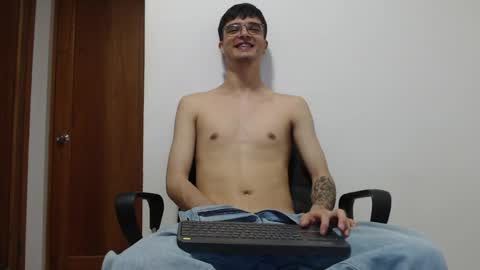 alejandro online show from 05-03-26, 07:03