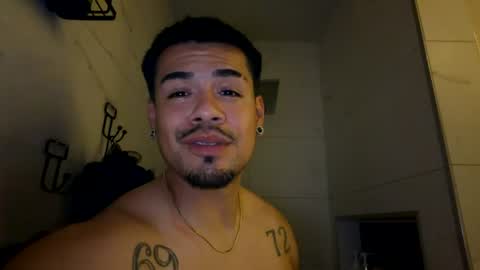 Snapshot of joselopez22331 chatting on 07-16-26, 03:23 J online show from 07-16-26, 03:23