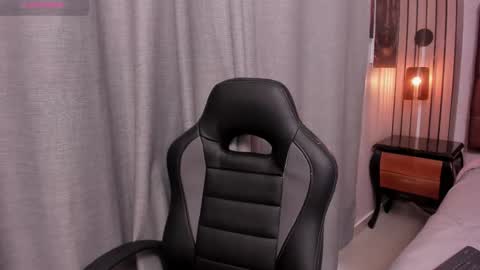 Katalina online show from 03-03-25, 09:37