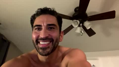 Snapshot of josemcmin chatting on 03-28-26, 05:40 josemcmin online show from 03-28-26, 05:40