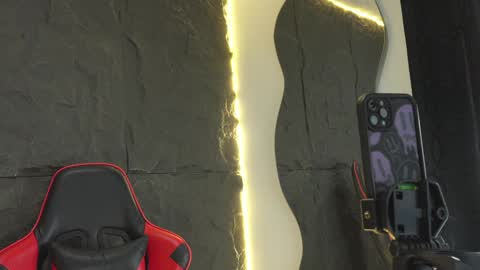 JOSEPH  online show from 04-25-26, 01:41