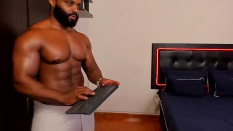 Snapshot of joseph_palacios chatting on 01-07-25, 10:41 joseph palacios online show from 01-07-25, 10:41