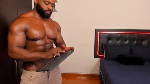 Snapshot of joseph_palacios chatting on 02-08-25, 06:22 joseph palacios online show from 02-08-25, 06:22