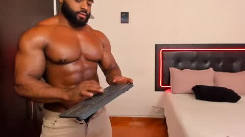 Snapshot of joseph_palacios chatting on 03-08-25, 02:45 joseph palacios online show from 03-08-25, 02:45