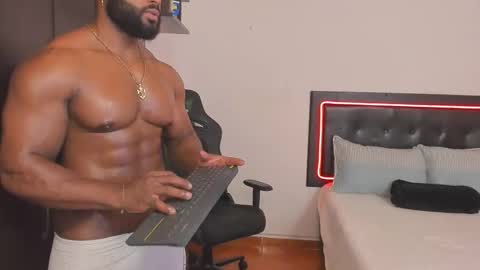 Snapshot of joseph_palacios chatting on 09-15-25, 09:59 joseph palacios online show from 09-15-25, 09:59