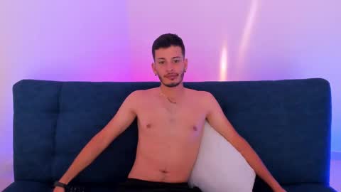 Snapshot of josh_and_val chatting on 09-30-25, 02:38 Josh Val online show from 09-30-25, 02:38