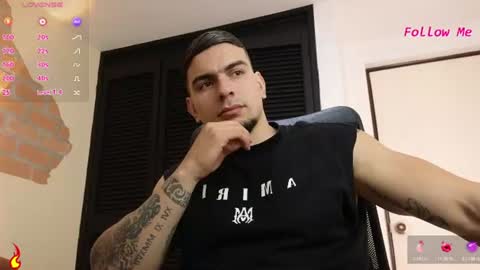 josh_miller01 online show from 06-12-26, 01:32
