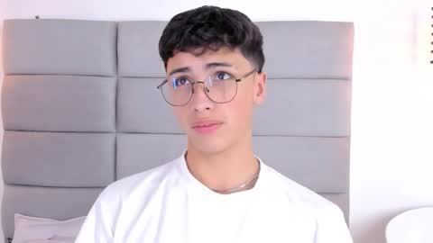 Snapshot of joshclaarktt chatting on 02-28-26, 04:02 Josh online show from 02-28-26, 04:02