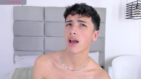 Snapshot of joshclaarktt chatting on 03-10-26, 04:06 Josh online show from 03-10-26, 04:06