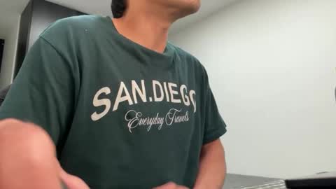 Nicolas online show from 02-19-25, 10:42