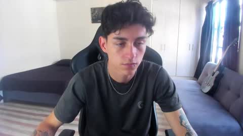 Snapshot of joshmiller_ chatting on 03-08-26, 07:50 Josh online show from 03-08-26, 07:50