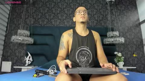 Snapshot of joshmiller___ chatting on 10-06-25, 03:37 joshmiller___ online show from 10-06-25, 03:37