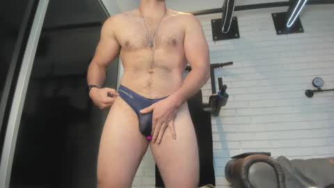 Snapshot of joshualyon chatting on 02-18-25, 10:36 Joshua The Lion online show from 02-18-25, 10:36