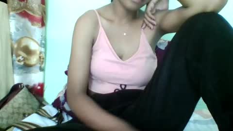 Snapshot of josianealy chatting on 03-09-25, 10:41 josianealy online show from 03-09-25, 10:41