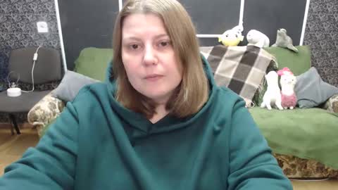 josiesun771 online show from 10-13-25, 06:24