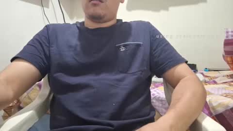 Snapshot of josq121 chatting on 02-14-25, 03:05 josq121 online show from 02-14-25, 03:05