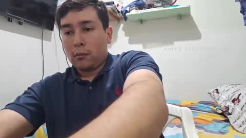 Snapshot of josq121 chatting on 09-13-25, 04:56 josq121 online show from 09-13-25, 04:56