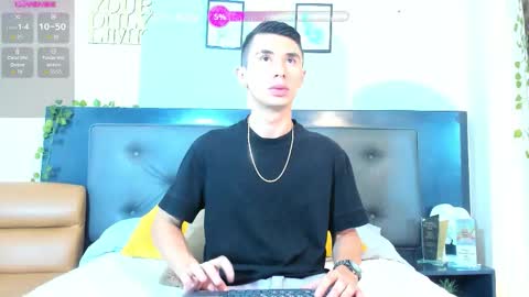 Snapshot of jota_stevensxx chatting on 11-19-25, 11:43 Jota Stivens online show from 11-19-25, 11:43