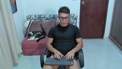 Im Jouliano online show from 09-19-25, 12:34