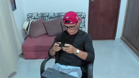 Im Jouliano online show from 09-20-25, 04:35