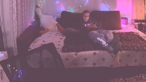 joy_keys online show from 01-12-25, 05:44